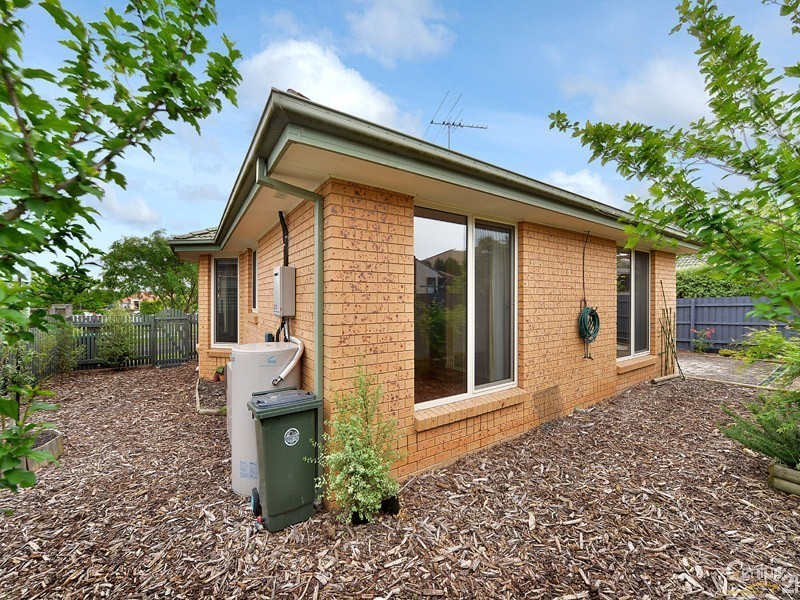 29 Artists Crescent, Narre Warren South VIC 3805