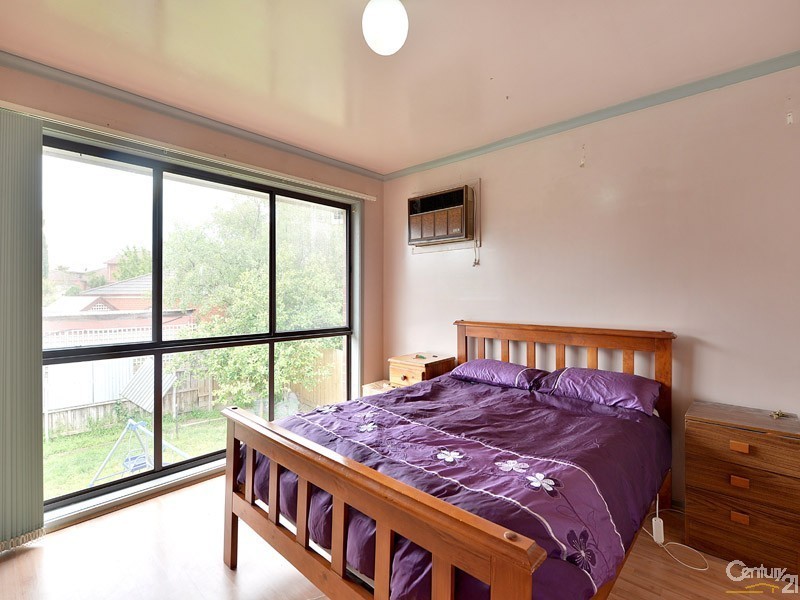 28 Springfield Drive, Narre Warren VIC 3805