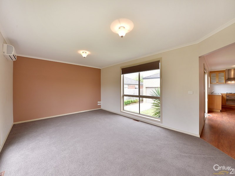 51 Wood Road, Narre Warren South VIC 3805