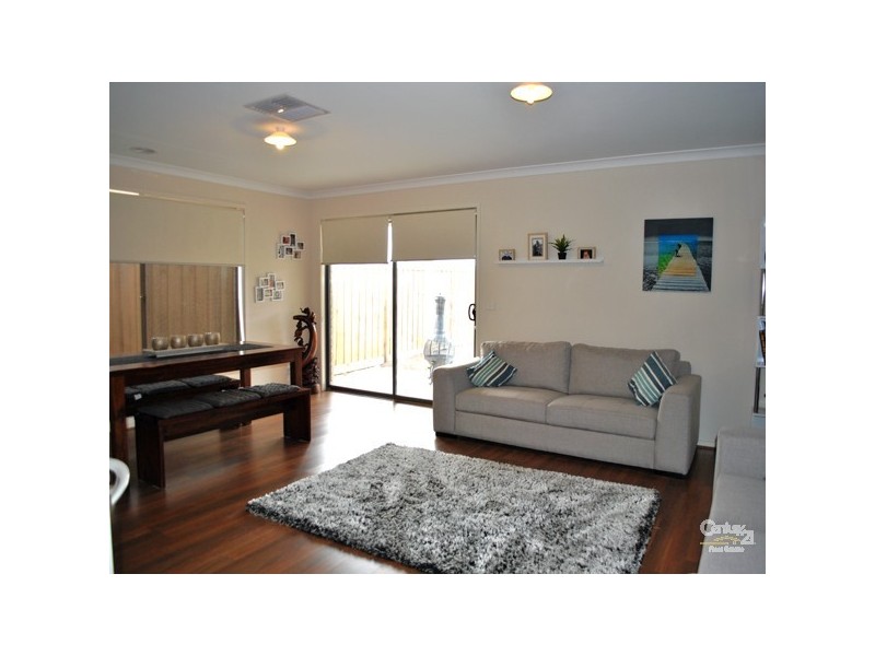 38 Cranbrook Circuit, Officer VIC 3809