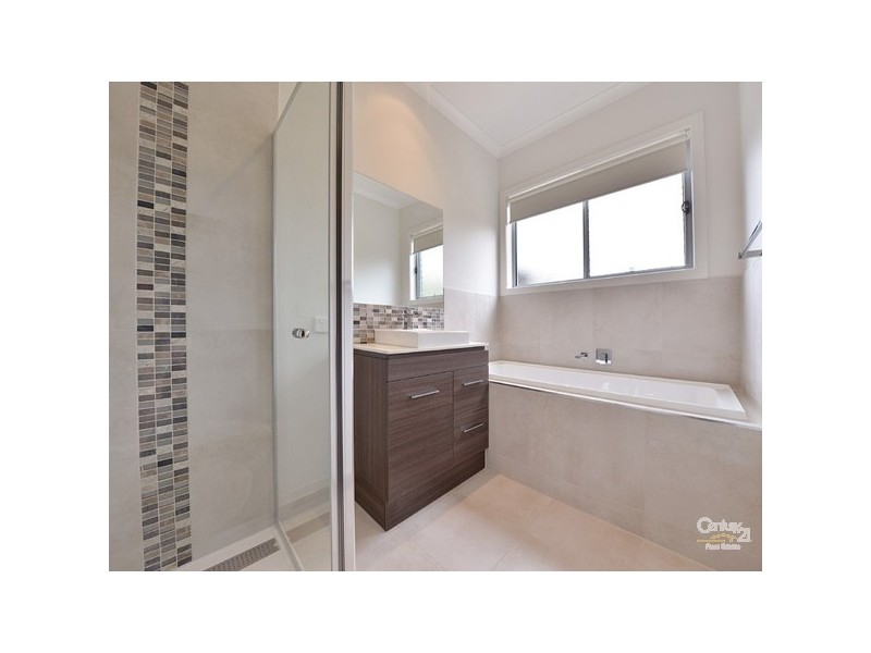 3/29 Chase Boulevard, Berwick VIC 3806