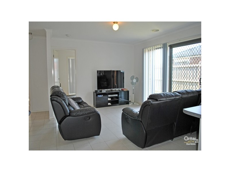 96 Ridgemont Drive, Berwick VIC 3806