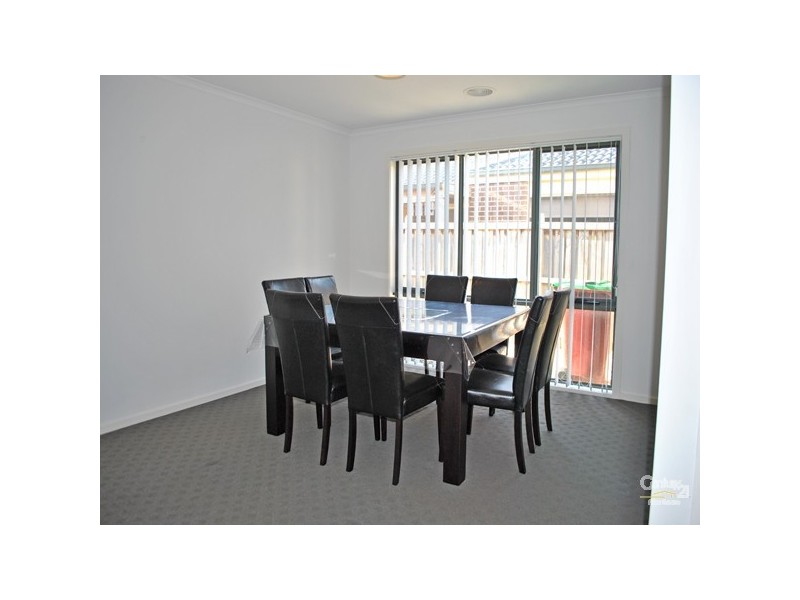 96 Ridgemont Drive, Berwick VIC 3806