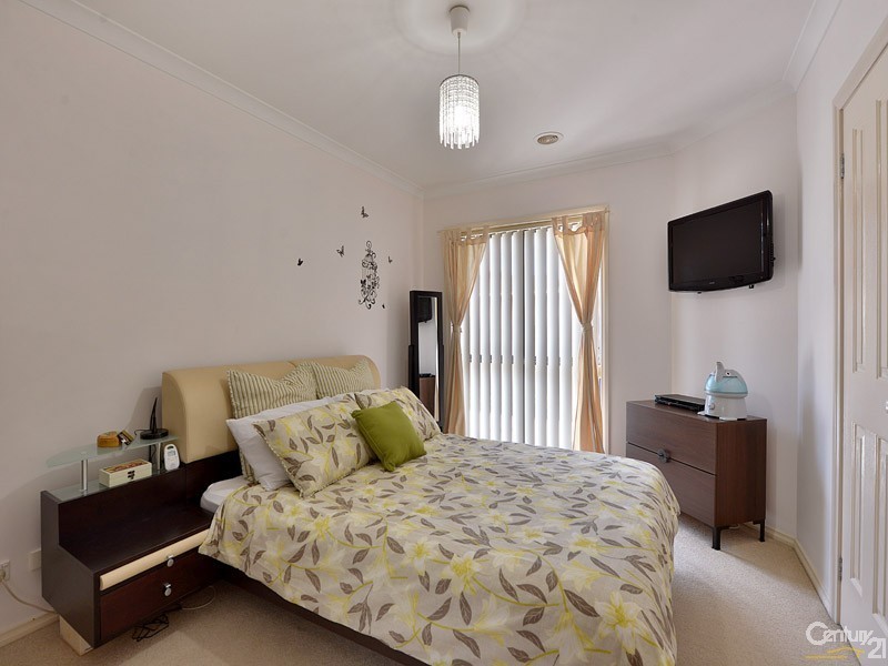 2/14 Hampstead Road, Noble Park North VIC 3174