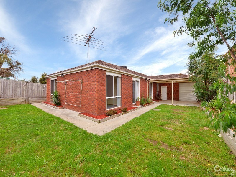 15 Janson Close, Narre Warren South VIC 3805