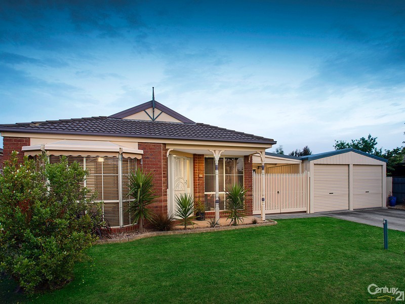 21 Saintly Grove, Berwick VIC 3806