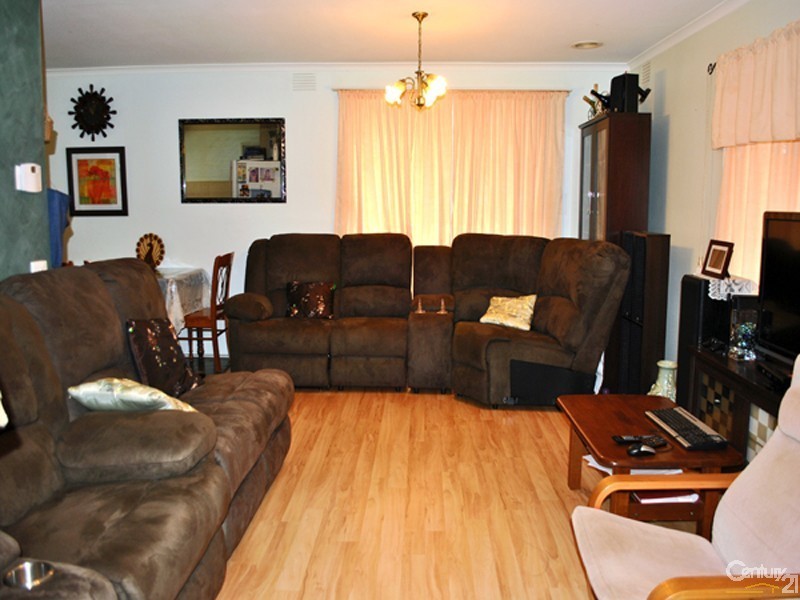 55 Shetland Street, Endeavour Hills VIC 3802