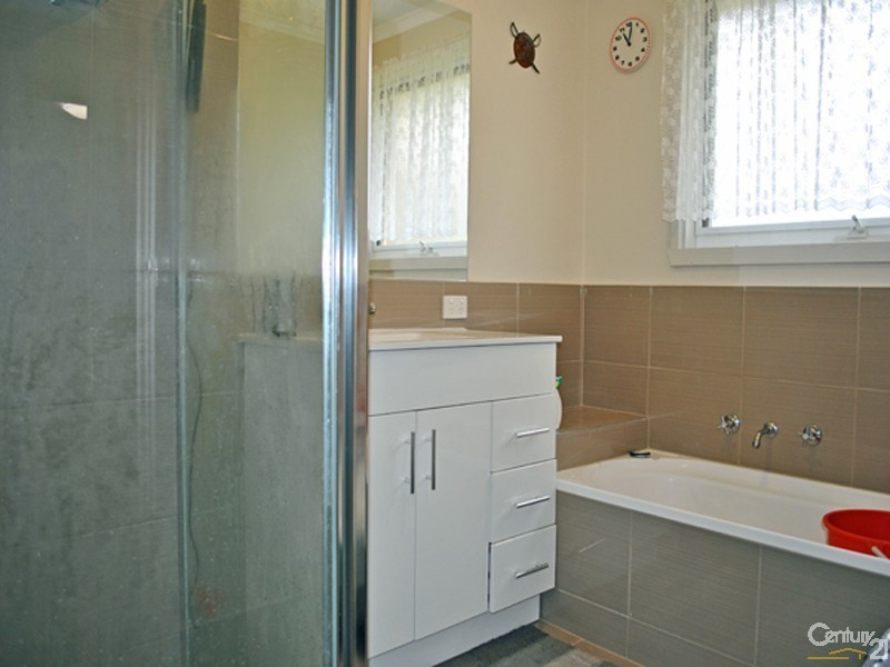 55 Shetland Street, Endeavour Hills VIC 3802