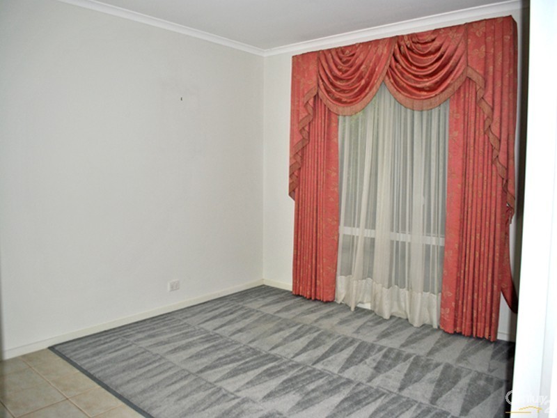 9 Mowbray Court, Berwick VIC 3806