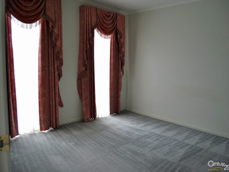 9 Mowbray Court, Berwick VIC 3806