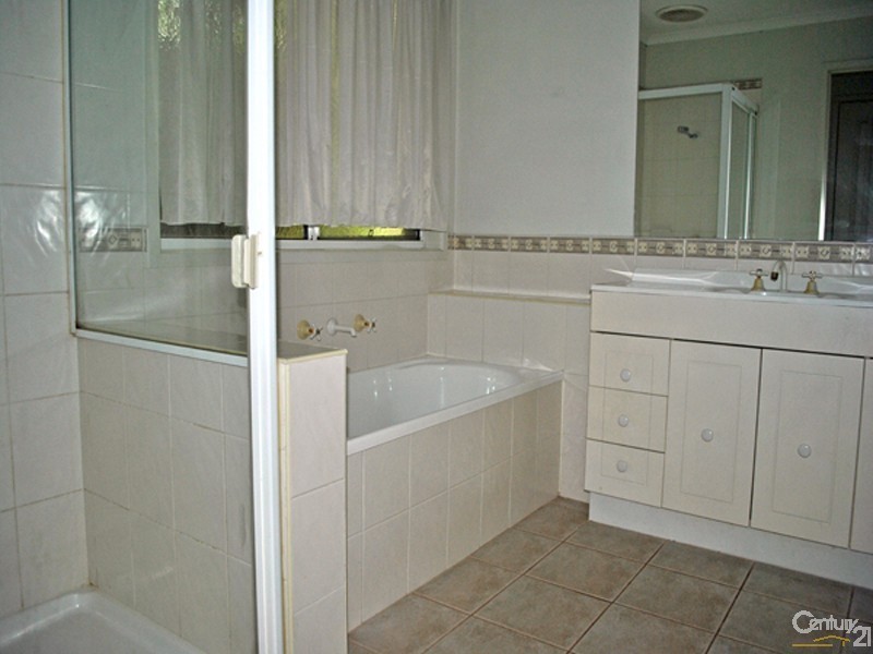 9 Mowbray Court, Berwick VIC 3806