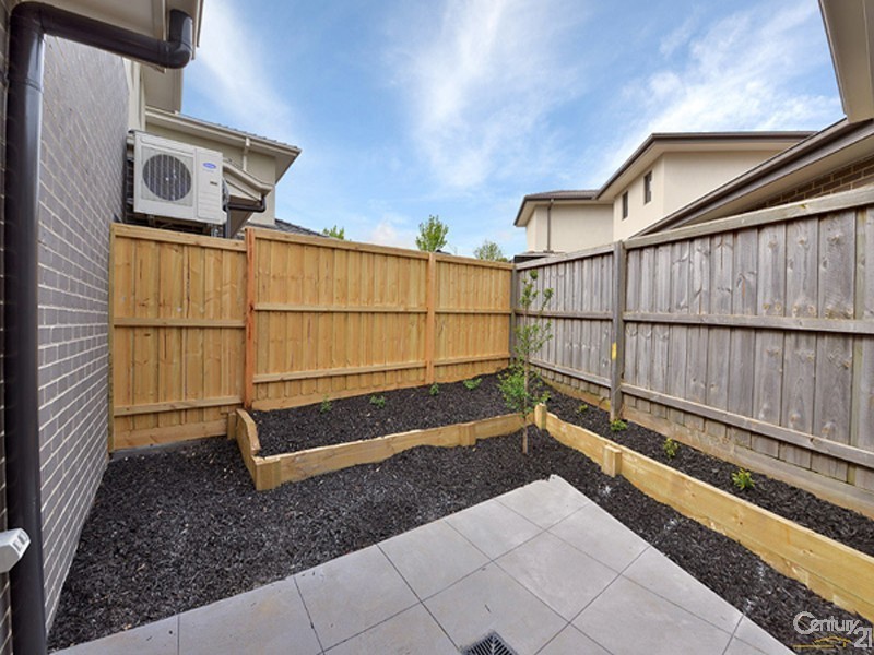 3/29 Chase Boulevard, Berwick VIC 3806