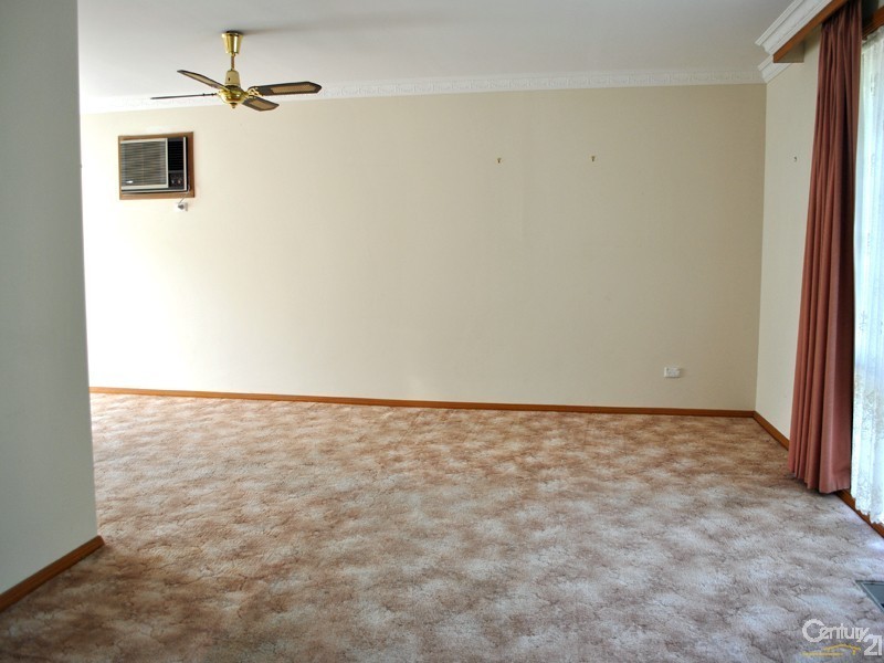 2/31 Wilson Street, Berwick VIC 3806