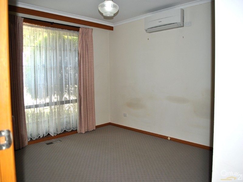 2/31 Wilson Street, Berwick VIC 3806