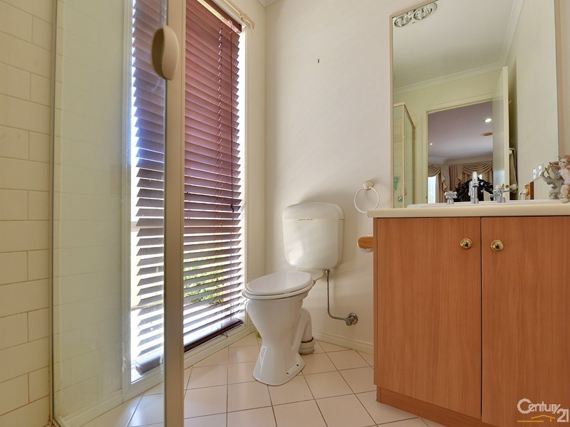 72 Littlecroft Avenue, Narre Warren South VIC 3805