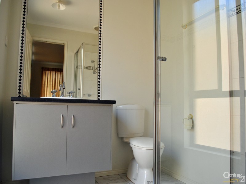 48 Stefan Drive, Berwick VIC 3806