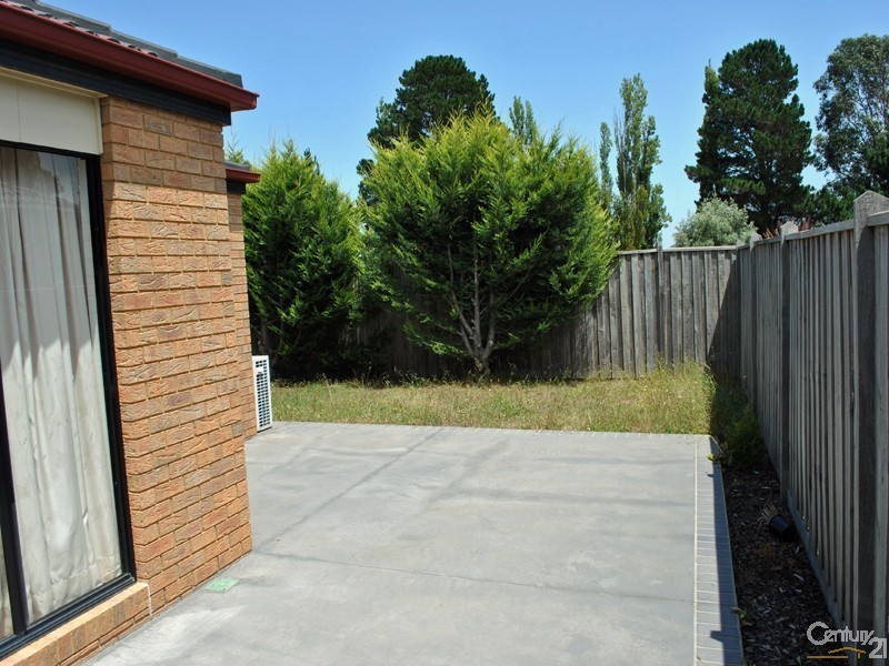 48 Stefan Drive, Berwick VIC 3806