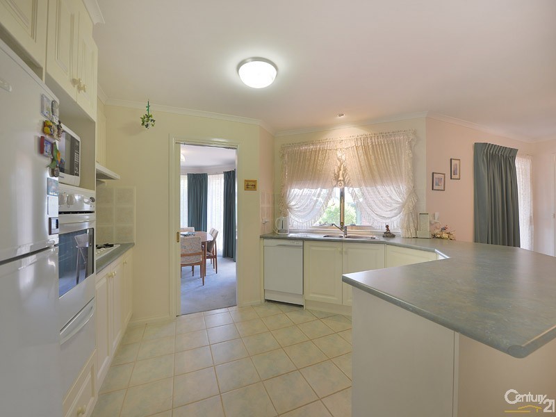 10 Highcliff Court, Narre Warren South VIC 3805