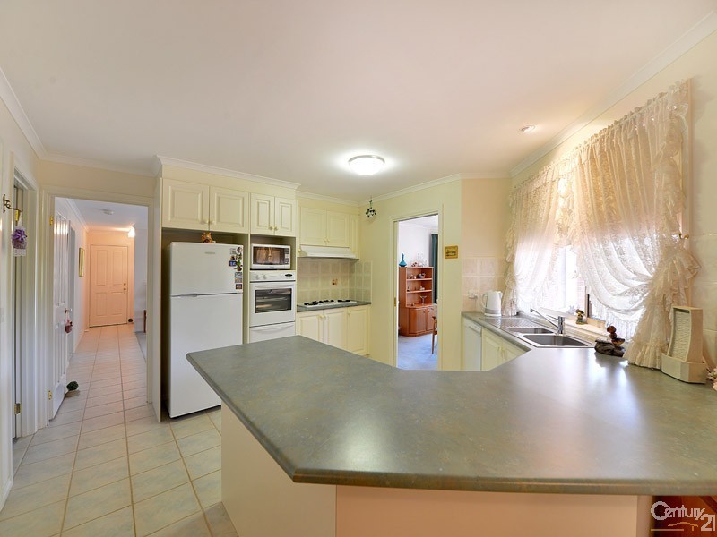 10 Highcliff Court, Narre Warren South VIC 3805