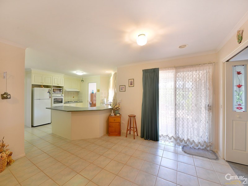 10 Highcliff Court, Narre Warren South VIC 3805