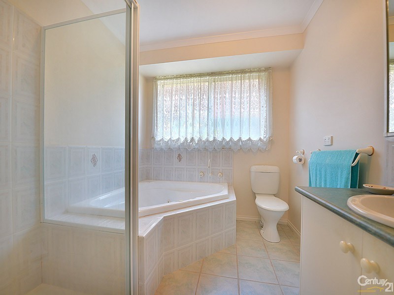 10 Highcliff Court, Narre Warren South VIC 3805