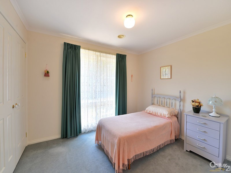 10 Highcliff Court, Narre Warren South VIC 3805