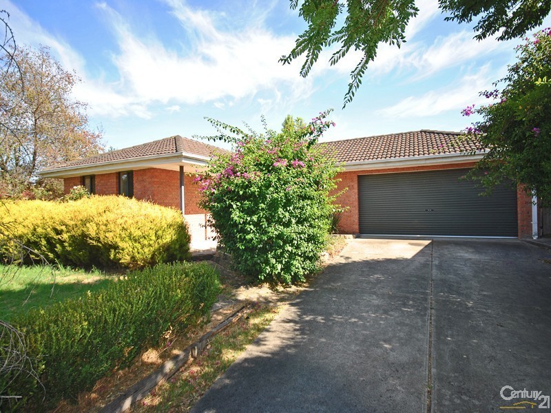 8 Nita Close, Narre Warren VIC 3805