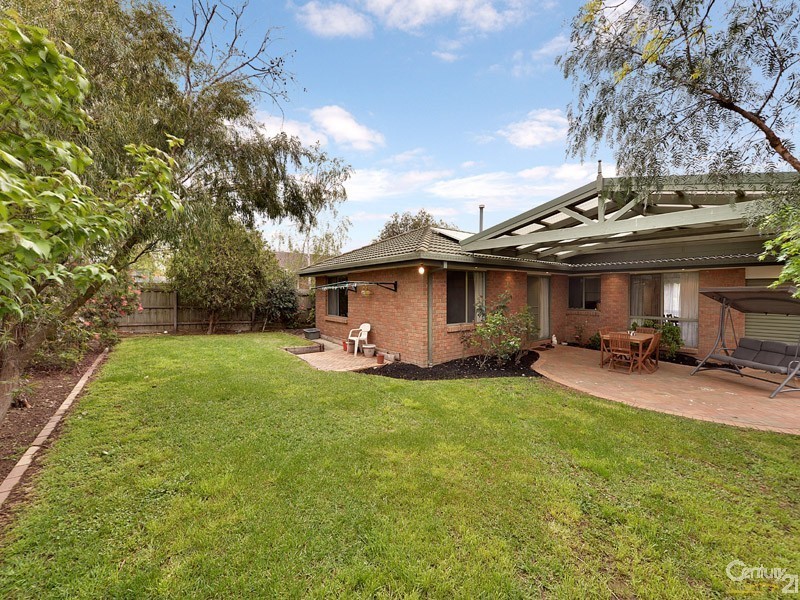 5 Peveril Court, Narre Warren VIC 3805