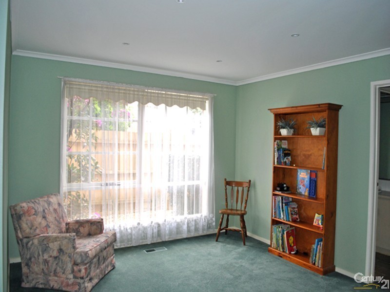 153  Mansfield Street, Berwick VIC 3806
