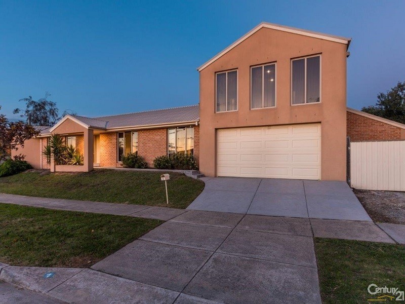 1 Kingsmill Terrace, Berwick VIC 3806