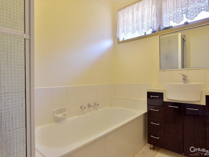 88 Nettle Drive, Hallam VIC 3803