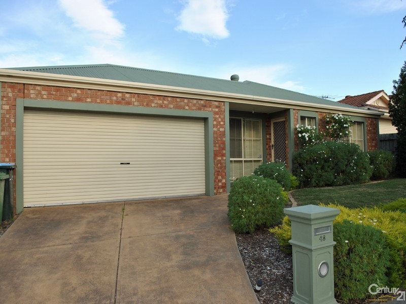 48 Kendall Drive, Narre Warren VIC 3805