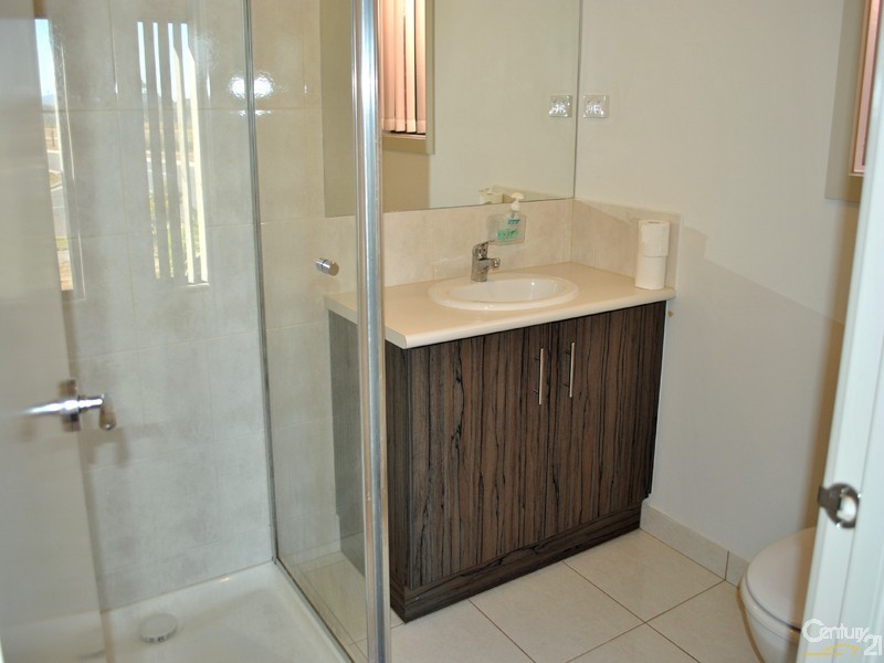 9 Banfield Place, Lyndhurst VIC 3975