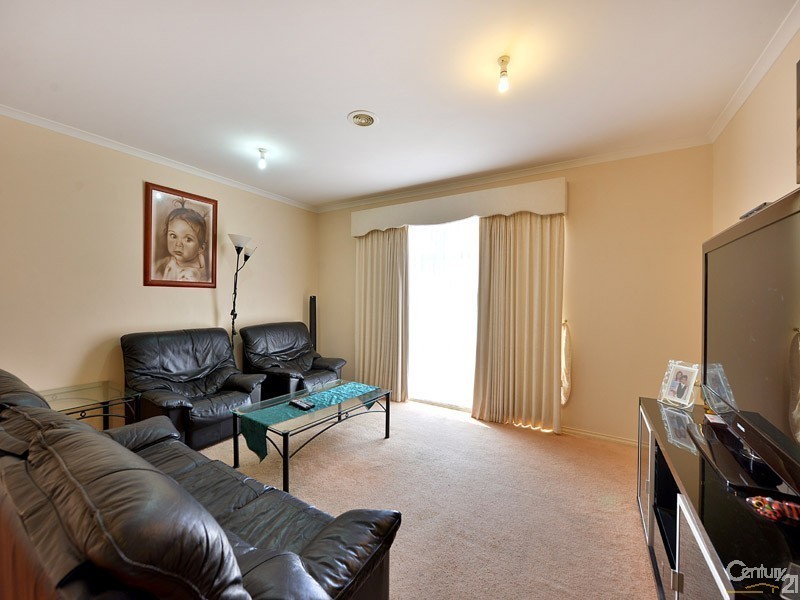 47 Kershaw Drive, Narre Warren South VIC 3805