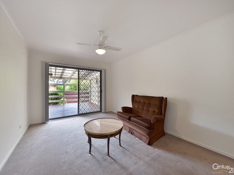 63 Avebury Drive, Berwick VIC 3806