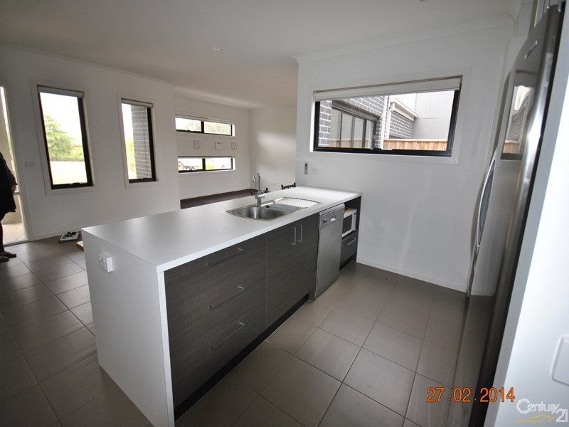 23 Flemington Rise, Officer VIC 3809