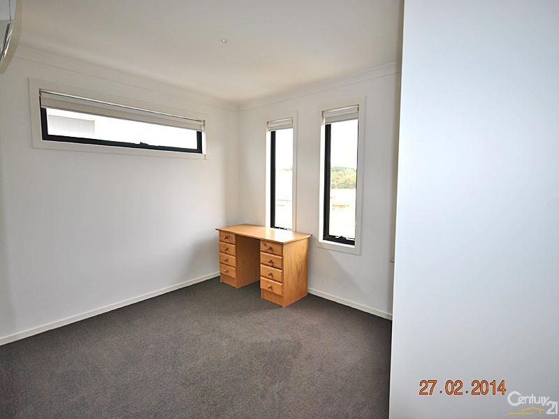 23 Flemington Rise, Officer VIC 3809