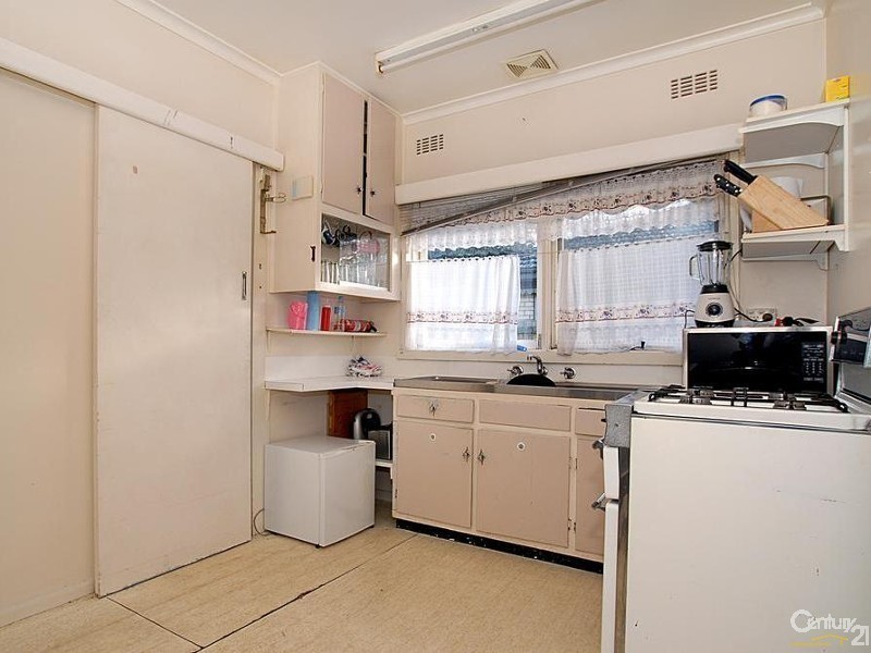56 Cranbourne Drive, Cranbourne VIC 3977