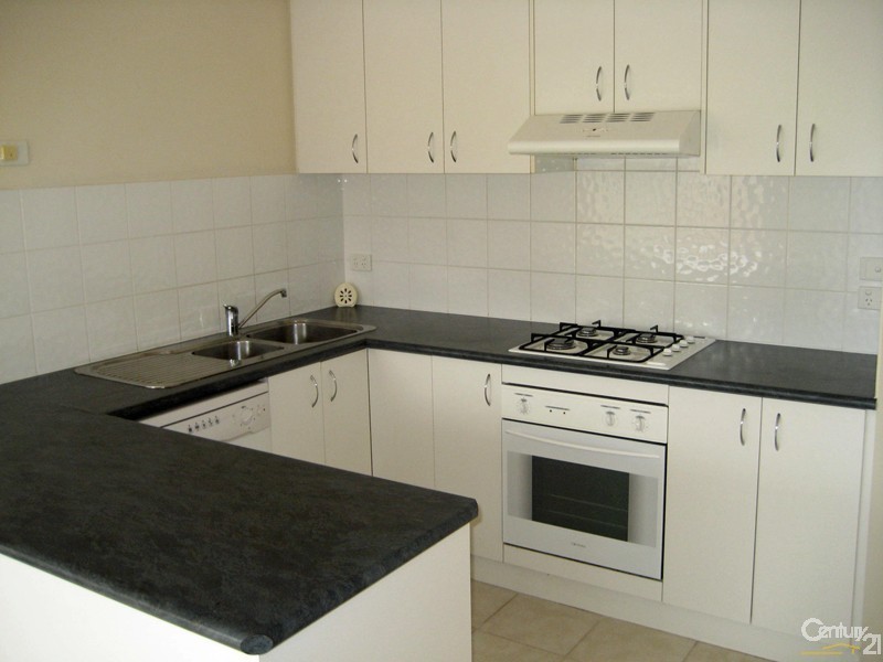 10/133 Bemersyde Drive, Berwick VIC 3806