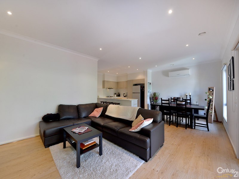 18 Meridian Circuit, Berwick VIC 3806