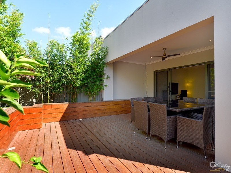 18 Meridian Circuit, Berwick VIC 3806