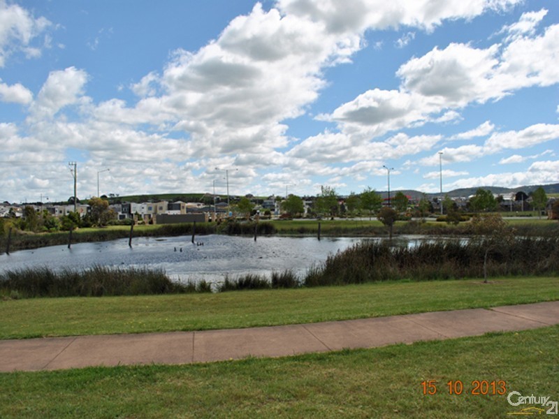 66 The Parkway, Pakenham VIC 3810