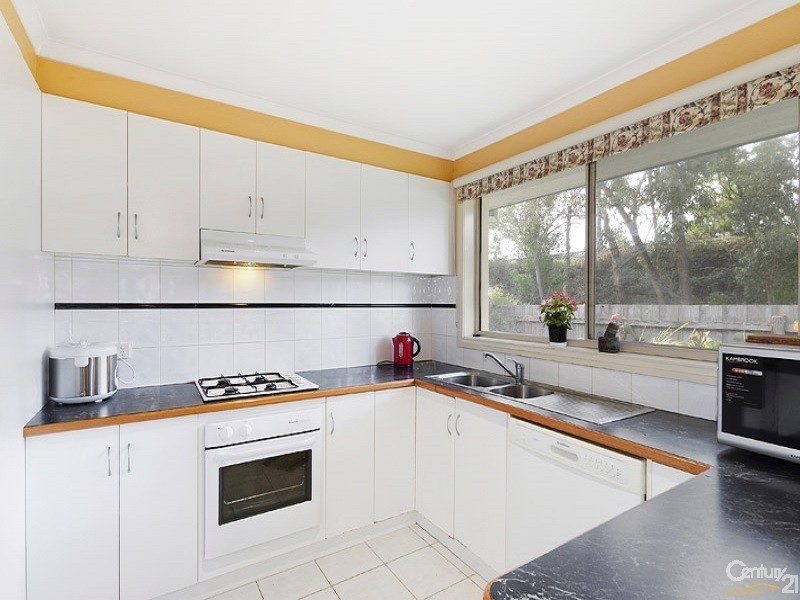 29A Upton Crescent, Narre Warren VIC 3805