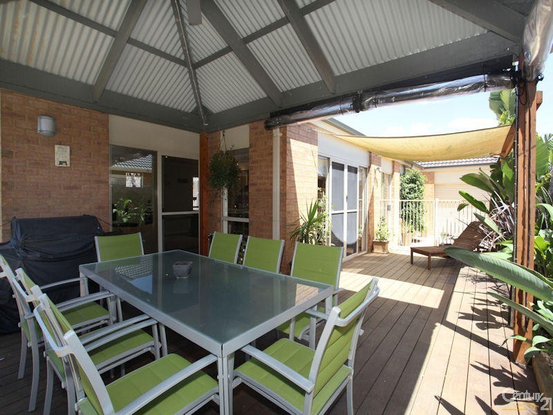 24 Stefan Drive, Berwick VIC 3806