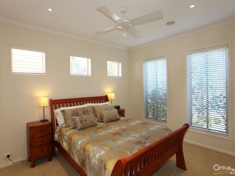 24 Stefan Drive, Berwick VIC 3806