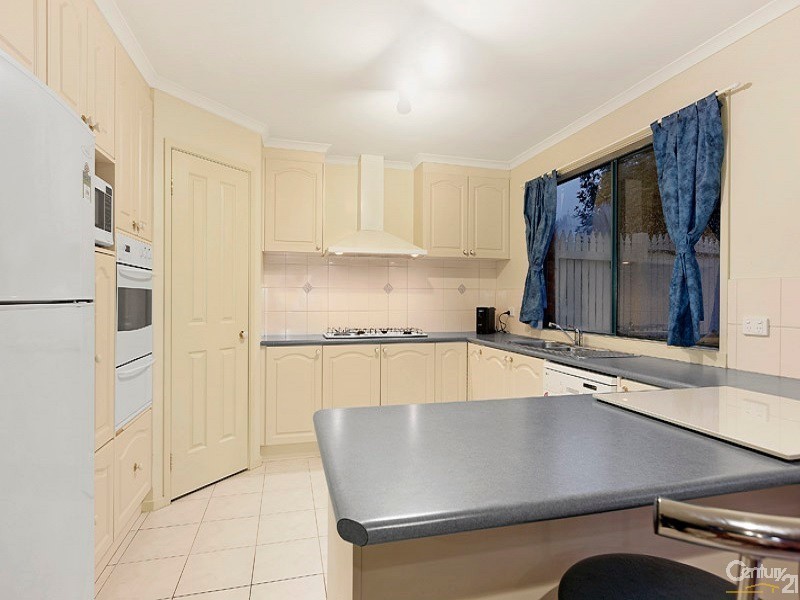 18 Highcliff Court, Narre Warren South VIC 3805