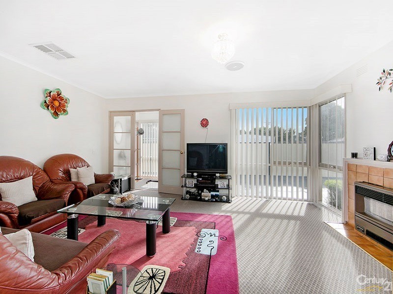 2 Ellis Street, Dandenong VIC 3175