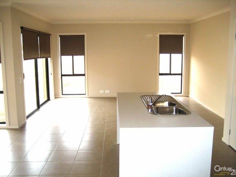 23 Premier Drive, Berwick VIC 3806