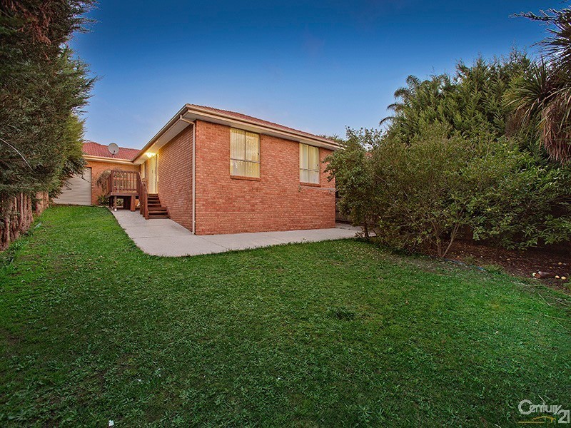 29 Kurrajong Rd, Narre Warren VIC 3805
