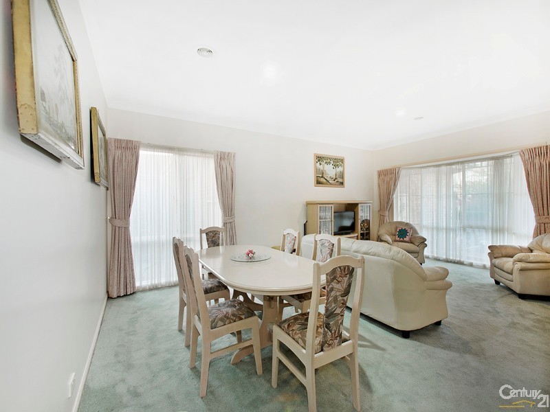 11 Wool Shed Road, Narre Warren South VIC 3805